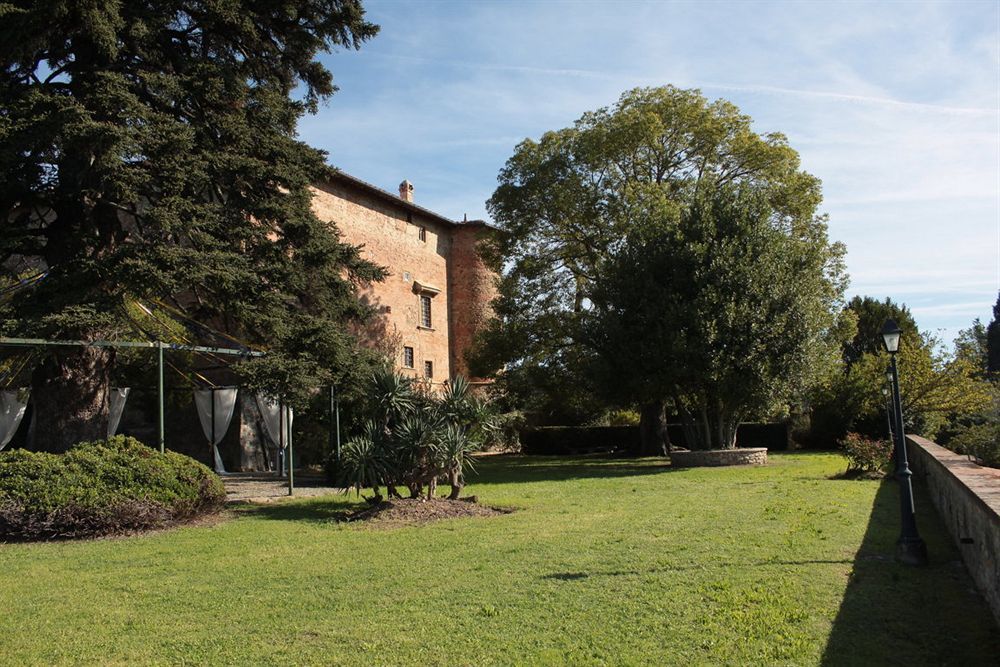 فندق تْشيرتالدوفي  Castello Di Tavolese المظهر الخارجي الصورة